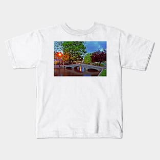 Bourton on the Water Cotswolds England UK Kids T-Shirt